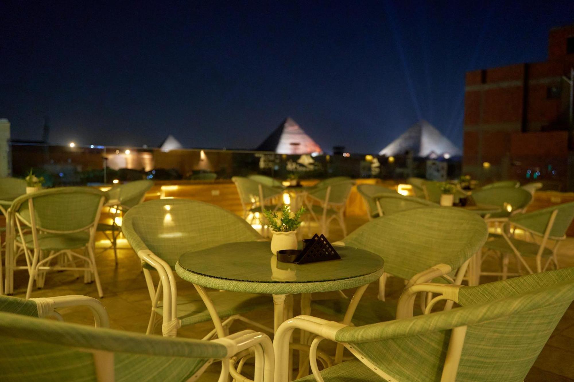 Crown Pyramids View Hotel Giza Exterior photo